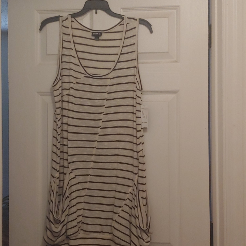 🏷3 for $24🏷 Brand New Tunic